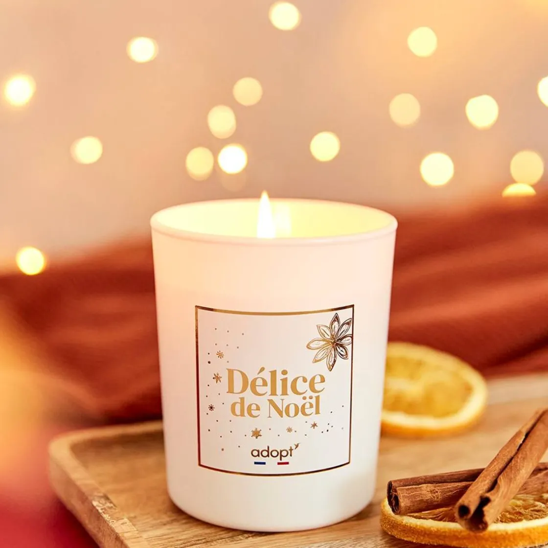 Sale Delice De Noel Scented Candle