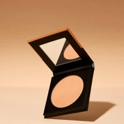 Outlet Glow Touch Blush