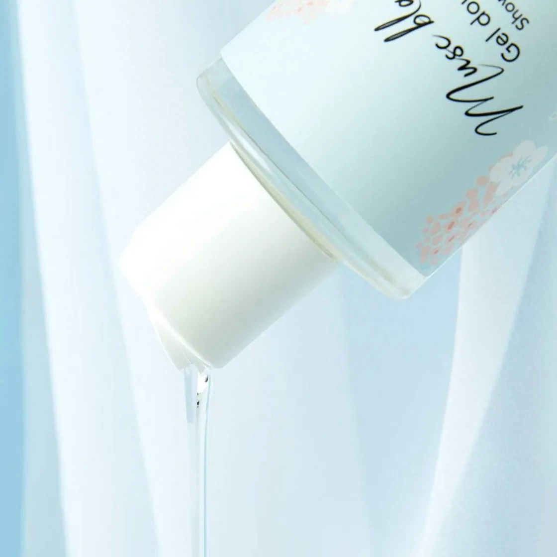 Hot Musc Blanc Cleansing